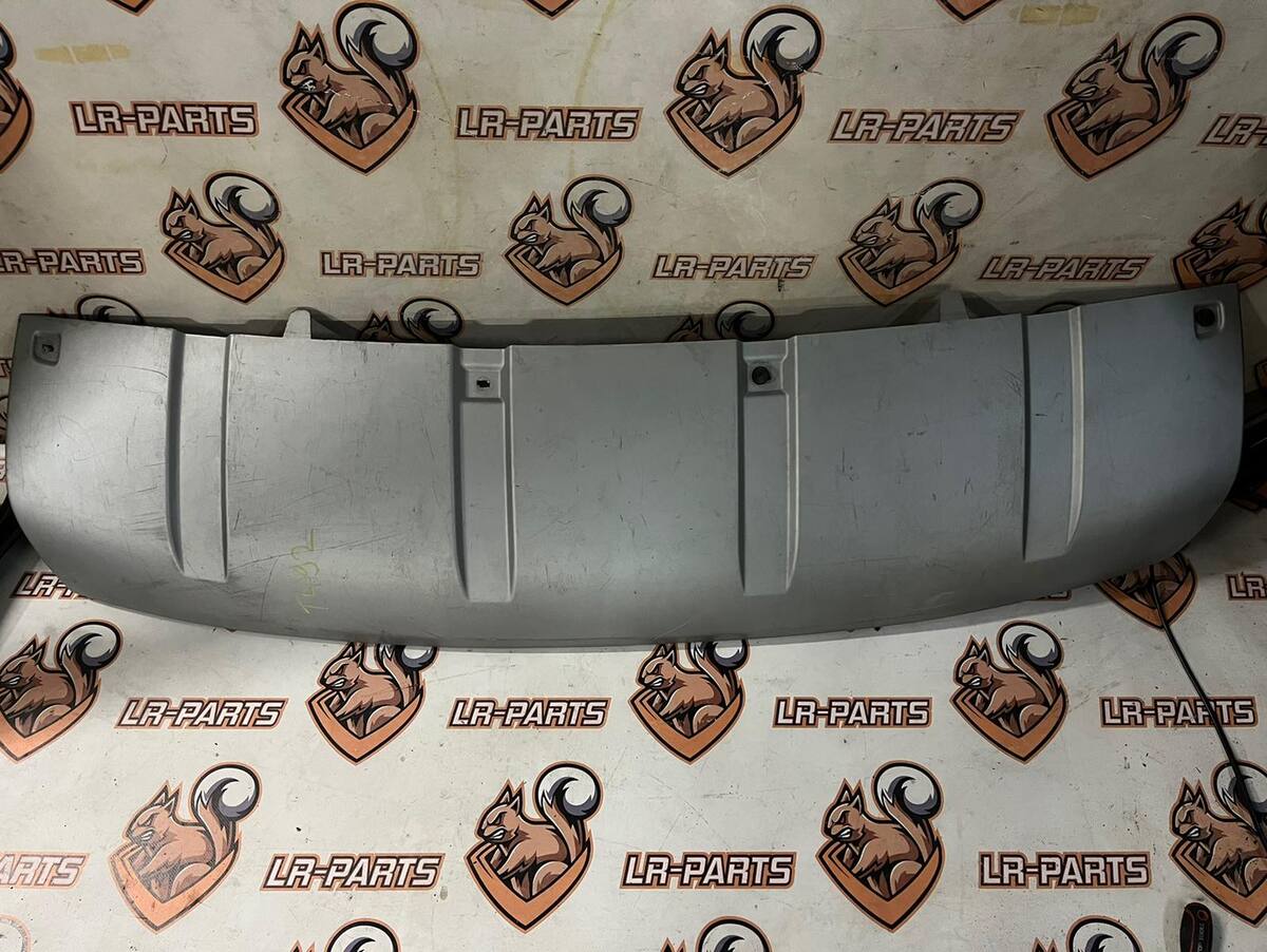LR083107 Кришка буксировачного гака переднього бампера LAND ROVER DISCOVERY 5 (L462) Б/у